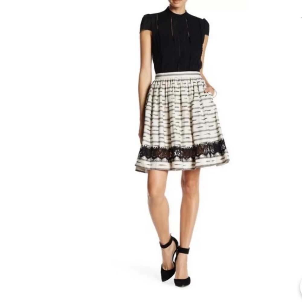 Alice & Olivia Mazie lace combo skirt 0